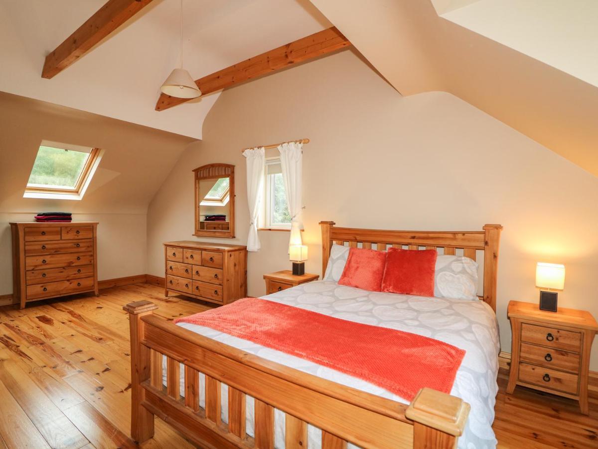 Kate'S Cottage Ратмулан Екстериор снимка